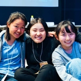 柏木 梨佐、北村 尚、中林 彩乃(写真左から) の写真