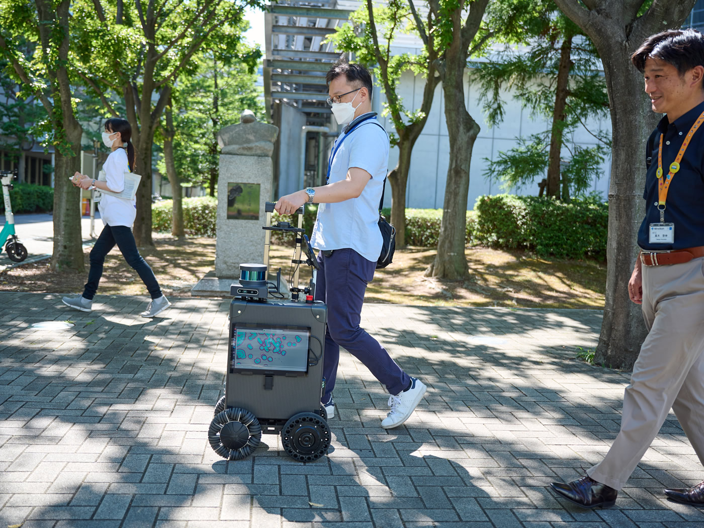スライド 3: 未来館からテレコムセンター駅までの移動の様子