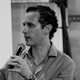 グレン・ワイル | GLEN WEYL の写真
